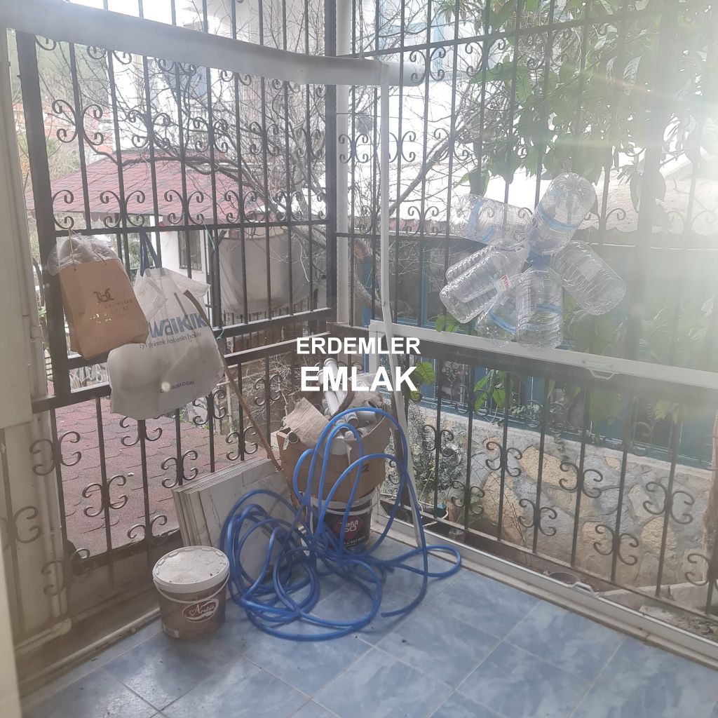 ERDEMLERDEN SARAYKENT 6 DA MUSTAKİL TRİPLEKS DAİRE