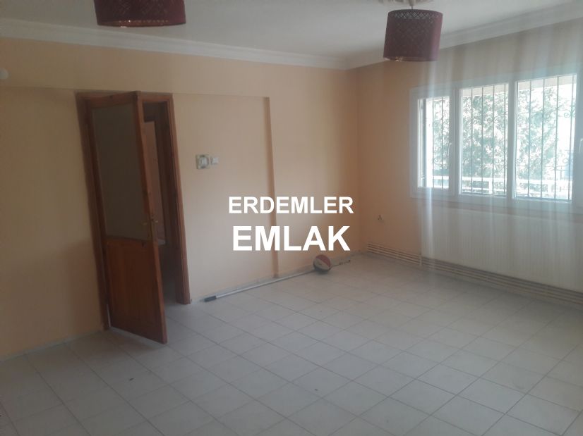 ERDEMLERDEN ATATÜRK MAH.OSMANGAZİDE SEHİR HASTANESİNE ÇOK YAKIN ARA KAT