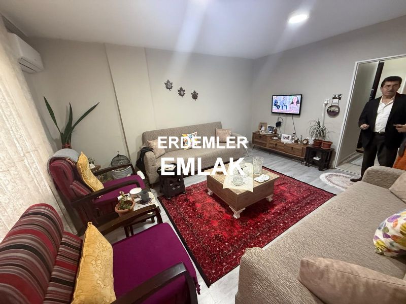 ERDEMLERDEN EVKA 3 MERKEZİNDE YÜKSEK GİRİŞ DAİRE