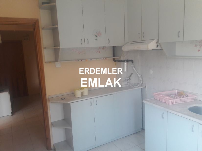 ERDEMLERDEN ATATÜRK MAH.OSMANGAZİDE SEHİR HASTANESİNE ÇOK YAKIN ARA KAT