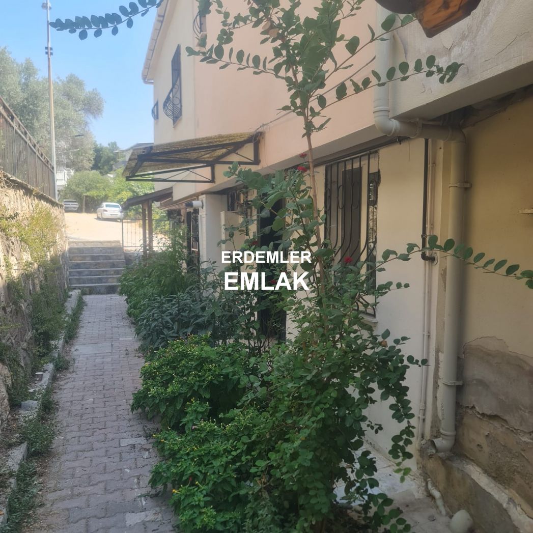 ERDEMLERDEN SARAYKENT 2 DE DUBLEK BAHÇELİ BAKIMLI DAIRE