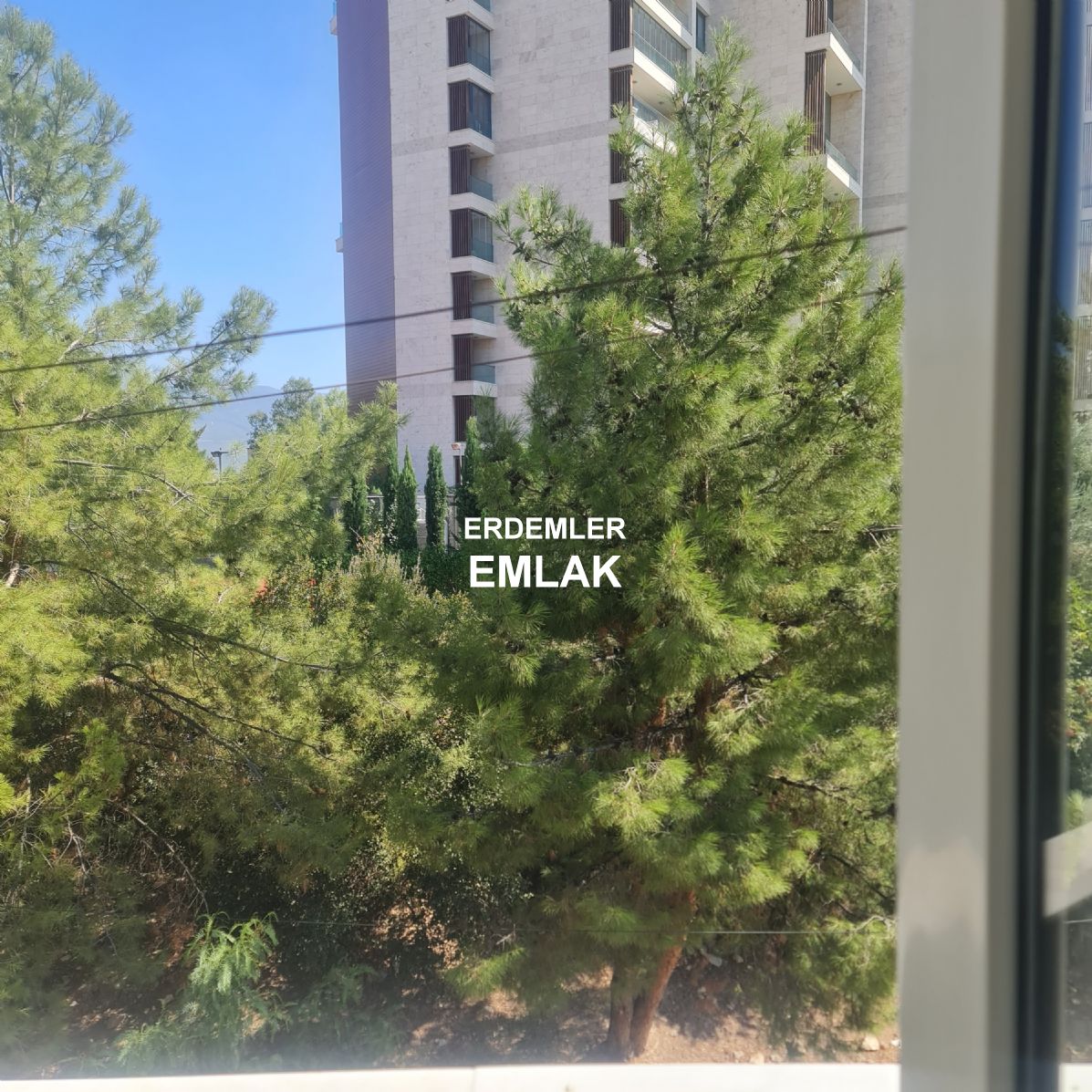 ERDEMLERDEN EVKA 3 DE FULL EŞYALI ARA KAT BAKIMLI MANZARALI 3+1DAİRE