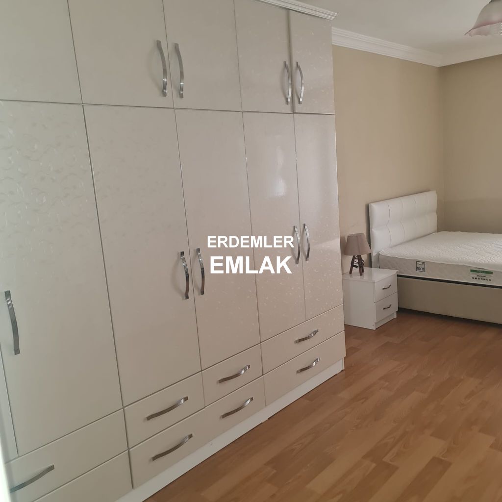 ERDEMLERDEN SEFERHİSAR ÜRKMEZ DE YAZ KIŞ OTURULACAK DAİRE ERDEMLERDEN SEFERHİSAR ÜRKMEZ DE YAZ KIŞ OTURULACAK DAİRE