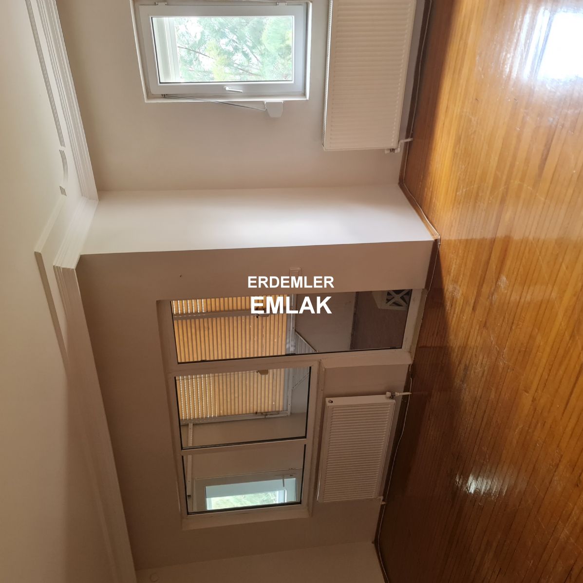 ERDEMLERDEN EVKA 3 MERKEZİNDE MANZARALI BAKIMLI ARA KAT DAİRE