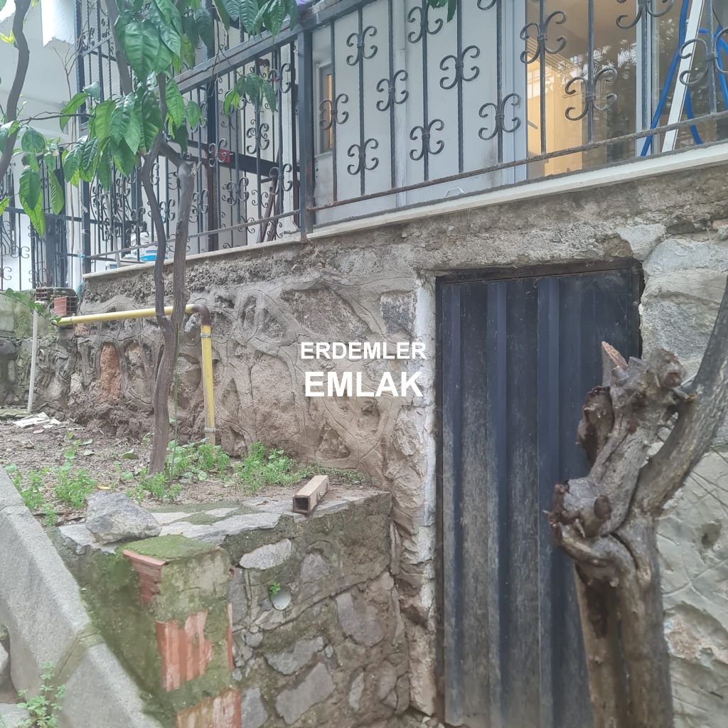 ERDEMLERDEN SARAYKENT 6 DA MUSTAKİL TRİPLEKS DAİRE