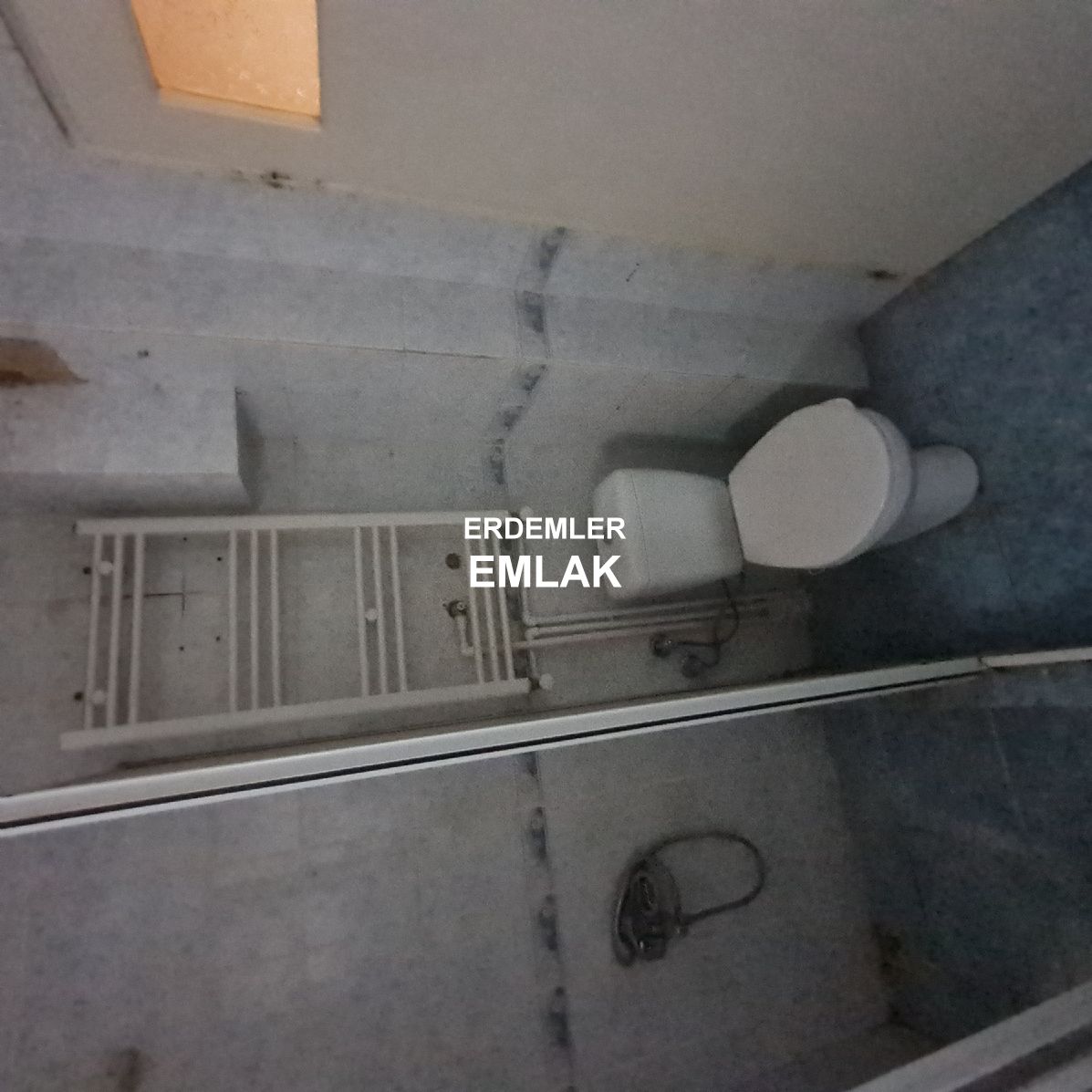 ERDEMLERDEN EVKA 3 DE GİRİŞ KAT 2 ODA 1 SALON