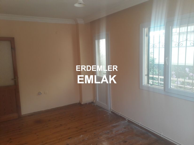 ERDEMLERDEN ATATÜRK MAH.OSMANGAZİDE SEHİR HASTANESİNE ÇOK YAKIN ARA KAT