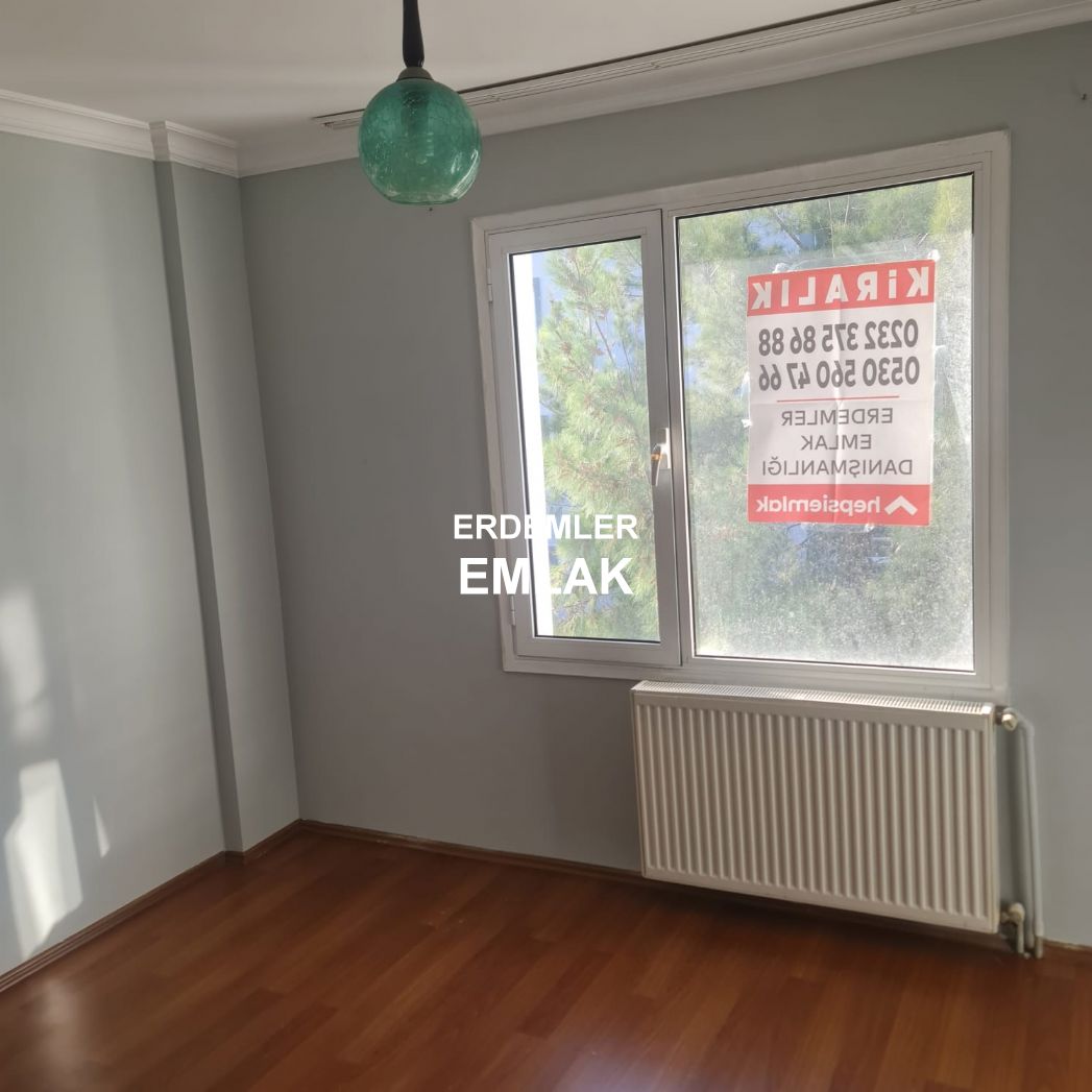 ERDEMLERDEN EVKA 3 DE SATILIK DAİRE MANZARALI BAKIMLI