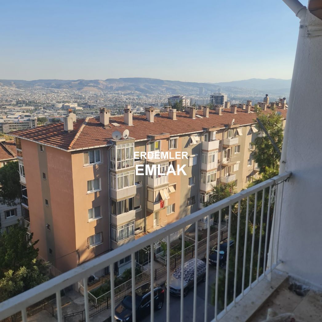 ERDEMLERDEN EVKA 3 DE SATILIK DAİRE MANZARALI BAKIMLI