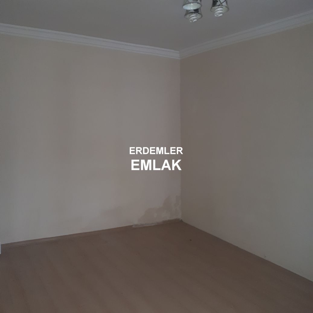 ERDEMLERDEN NALDÖKENDE YÜKSEK GİRİŞ BEKARA YADA ÖGRENCİYE DAİRE