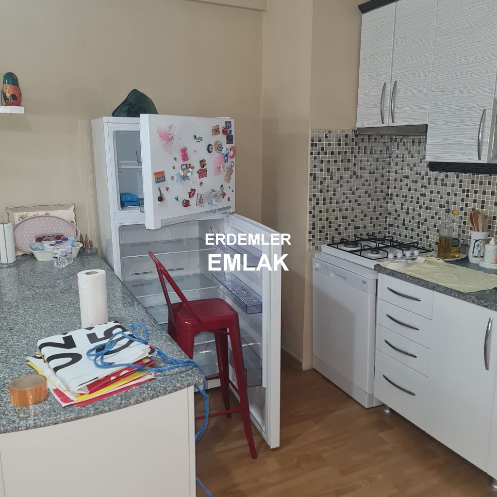 ERDEMLERDEN SEFERHİSAR ÜRKMEZ DE YAZ KIŞ OTURULACAK DAİRE ERDEMLERDEN SEFERHİSAR ÜRKMEZ DE YAZ KIŞ OTURULACAK DAİRE