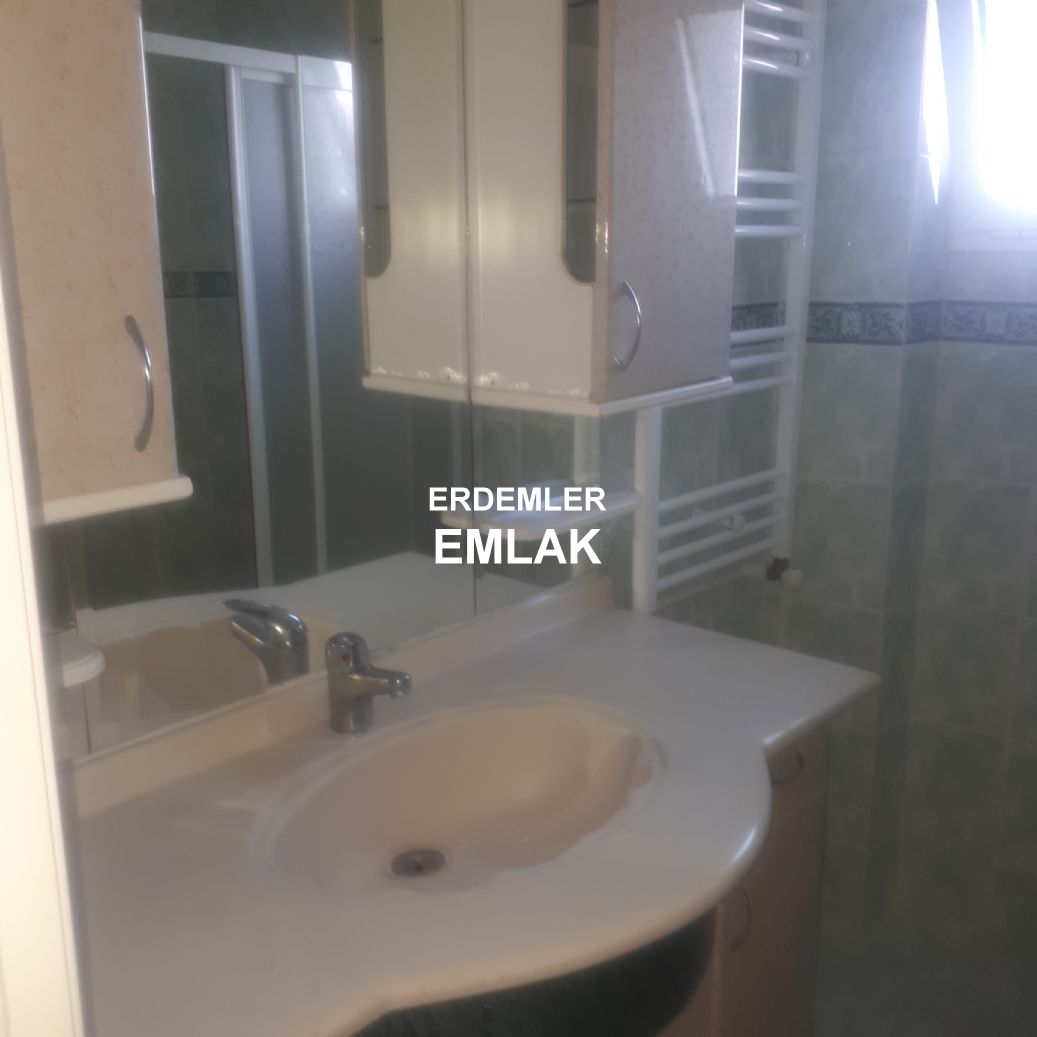 ERDEMLERDEN EVKA 3 MERKEZİNDE BAKIMLI MANZARALI 2+1 DAİRE ERDEMLERDEN EVKA 3 MERKEZİNDE BAKIMLI MANZARALI 2+1 DAİRE