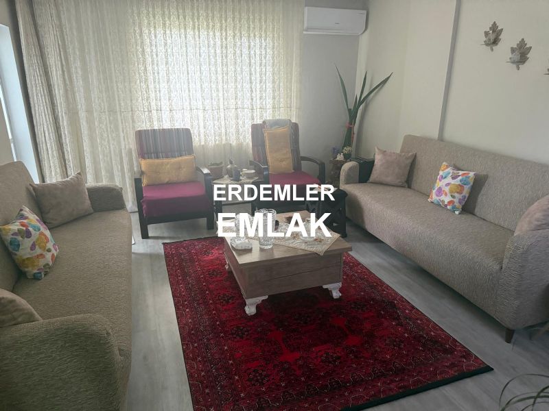 ERDEMLERDEN EVKA 3 MERKEZİNDE YÜKSEK GİRİŞ DAİRE