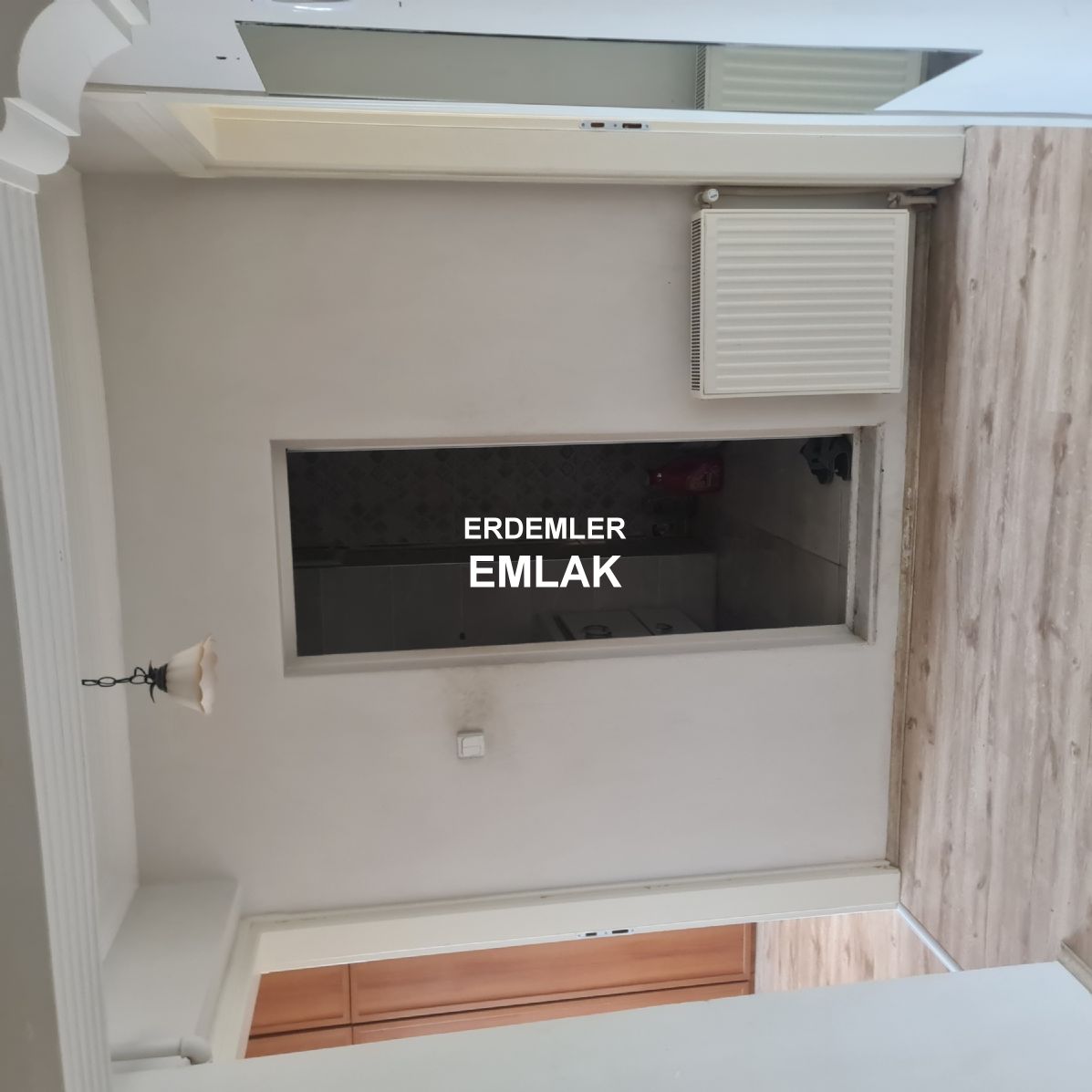 ERDEMLERDEN EVKA 3 DE MANZARALI BAKIMLI DOGALGAZLI 2+1