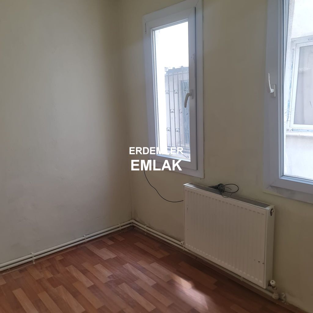 ERDEMLERDEN SARAYKENT 6 DA MUSTAKİL BAHÇELI 4 ODA 1 SALON DAİRE