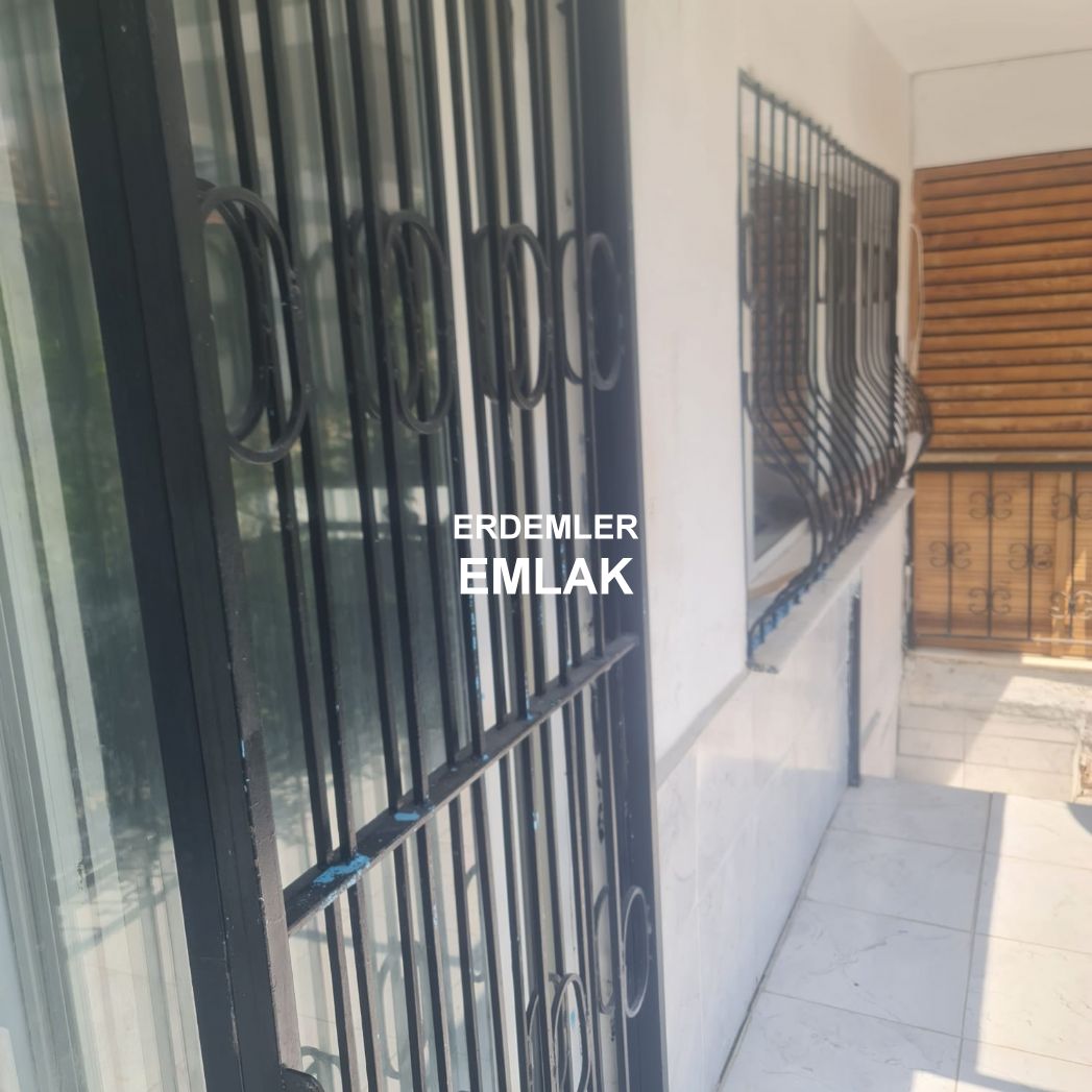 ERDEMLERDEN SARAYKENT 2 DE DUBLEK BAHÇELİ BAKIMLI DAIRE