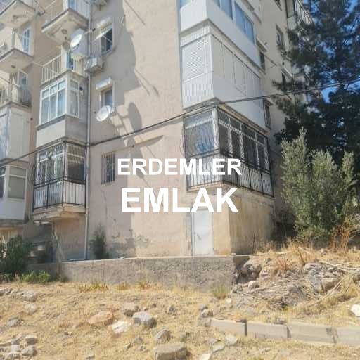 ERDEMLERDEN EVKA 3 DE GİRİŞ KAT 1 ODA 1 SALON ERDEMLERDEN EVKA 3 DE GİRİŞ KAT 1 ODA 1 SALON