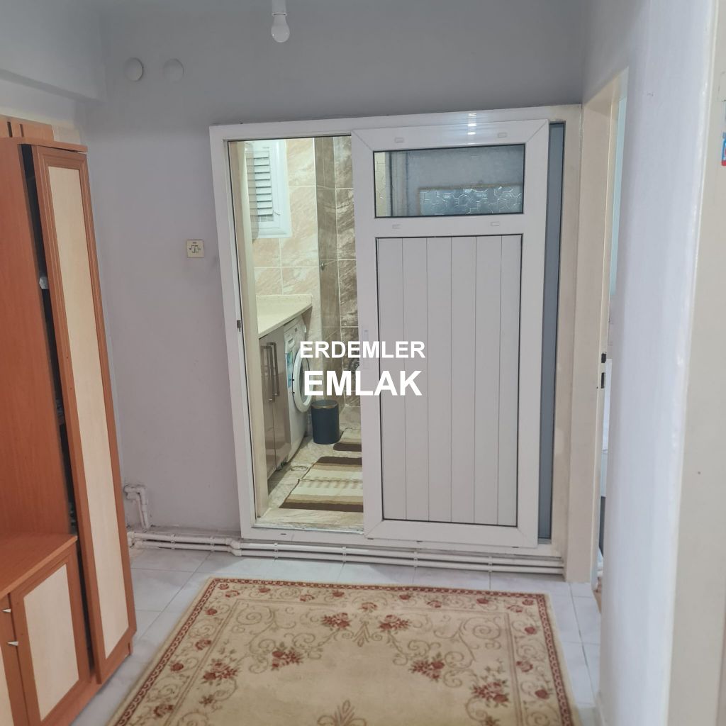 ERDEMLERDEN EVKA 3 DE FULL EŞYALI ARA KAT BAKIMLI DAİRE ERDEMLERDEN EVKA 3 DE FULL EŞYALI ARA KAT BAKIMLI DAİRE