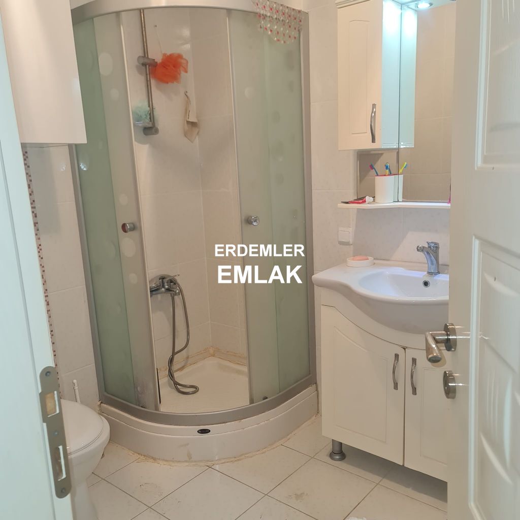 ERDEMLERDEN SEFERHİSAR ÜRKMEZ DE YAZ KIŞ OTURULACAK DAİRE ERDEMLERDEN SEFERHİSAR ÜRKMEZ DE YAZ KIŞ OTURULACAK DAİRE