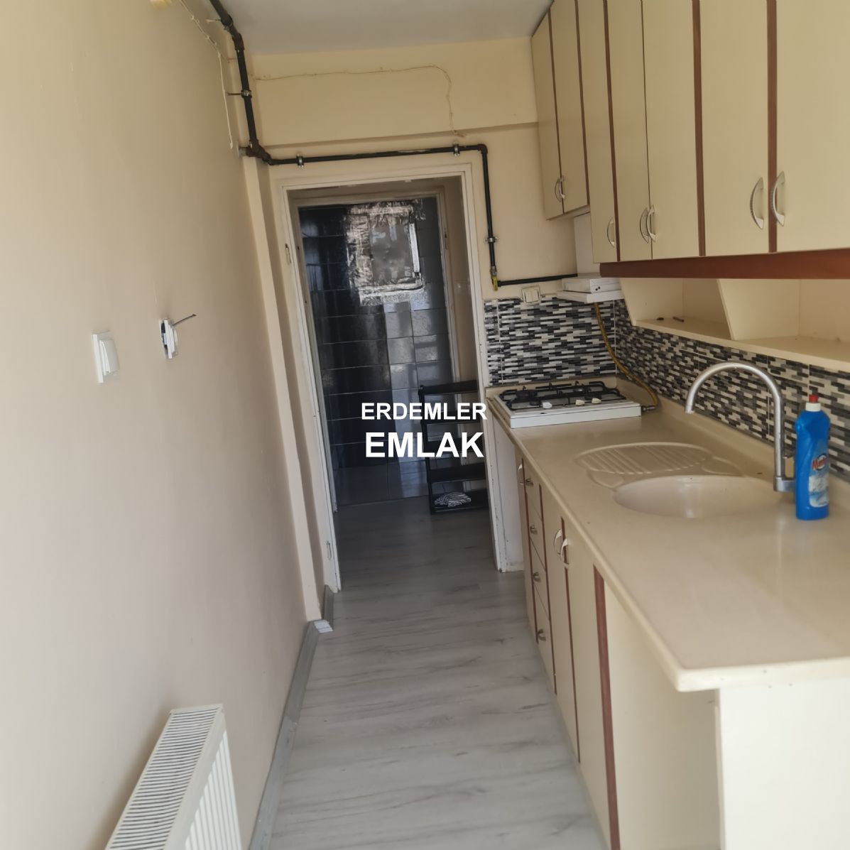 ERDEMLERDEN EVKA 3 DE GİRİŞ KAT 1 ODA 1 SALON ERDEMLERDEN EVKA 3 DE GİRİŞ KAT 1 ODA 1 SALON
