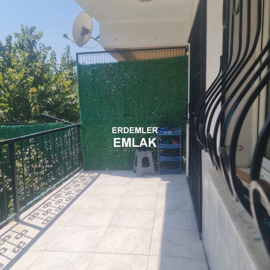 ERDEMLERDEN SARAYKENT 2 DE DUBLEK BAHÇELİ BAKIMLI DAIRE