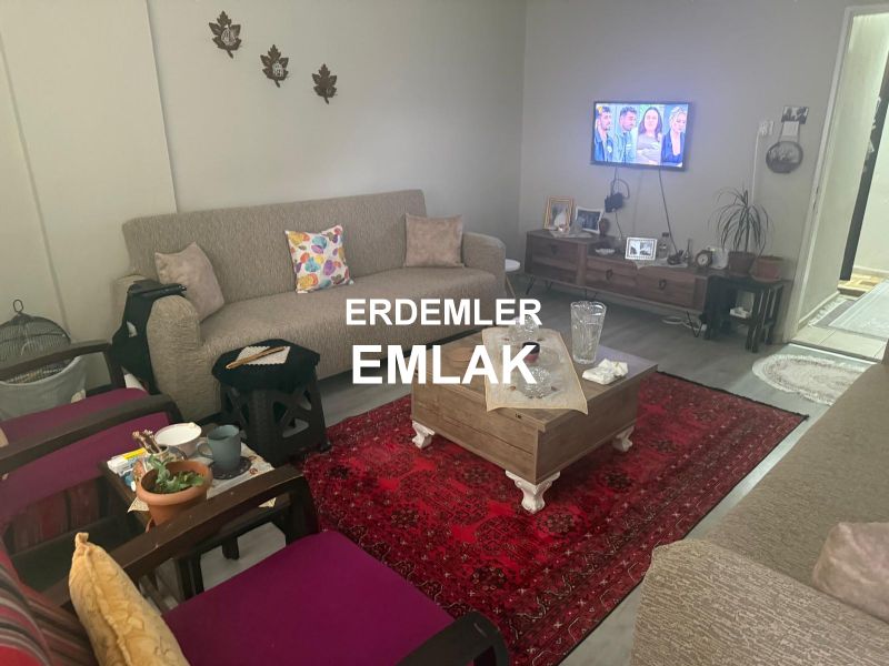ERDEMLERDEN EVKA 3 MERKEZİNDE YÜKSEK GİRİŞ DAİRE