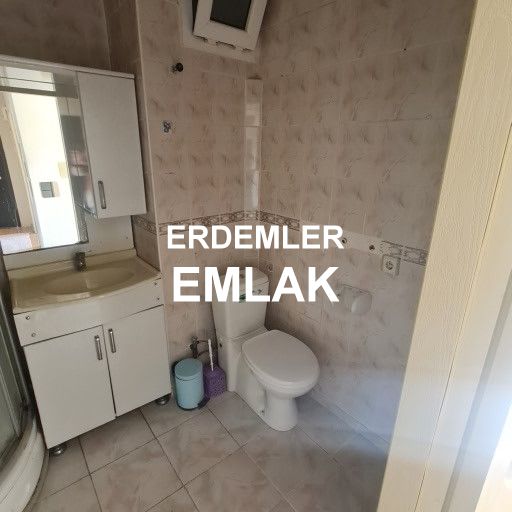 ERDEMLERDEN EVKA 3 DE SON KAT BAKIMLI MANZARALI EŞYALIDAİRE