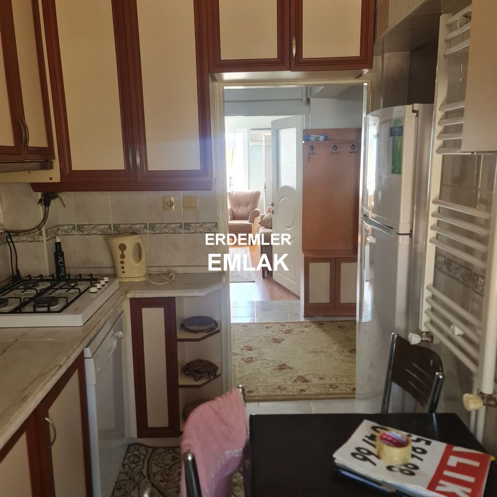 ERDEMLERDEN EVKA 3 DE FULL EŞYALI ARA KAT BAKIMLI DAİRE ERDEMLERDEN EVKA 3 DE FULL EŞYALI ARA KAT BAKIMLI DAİRE