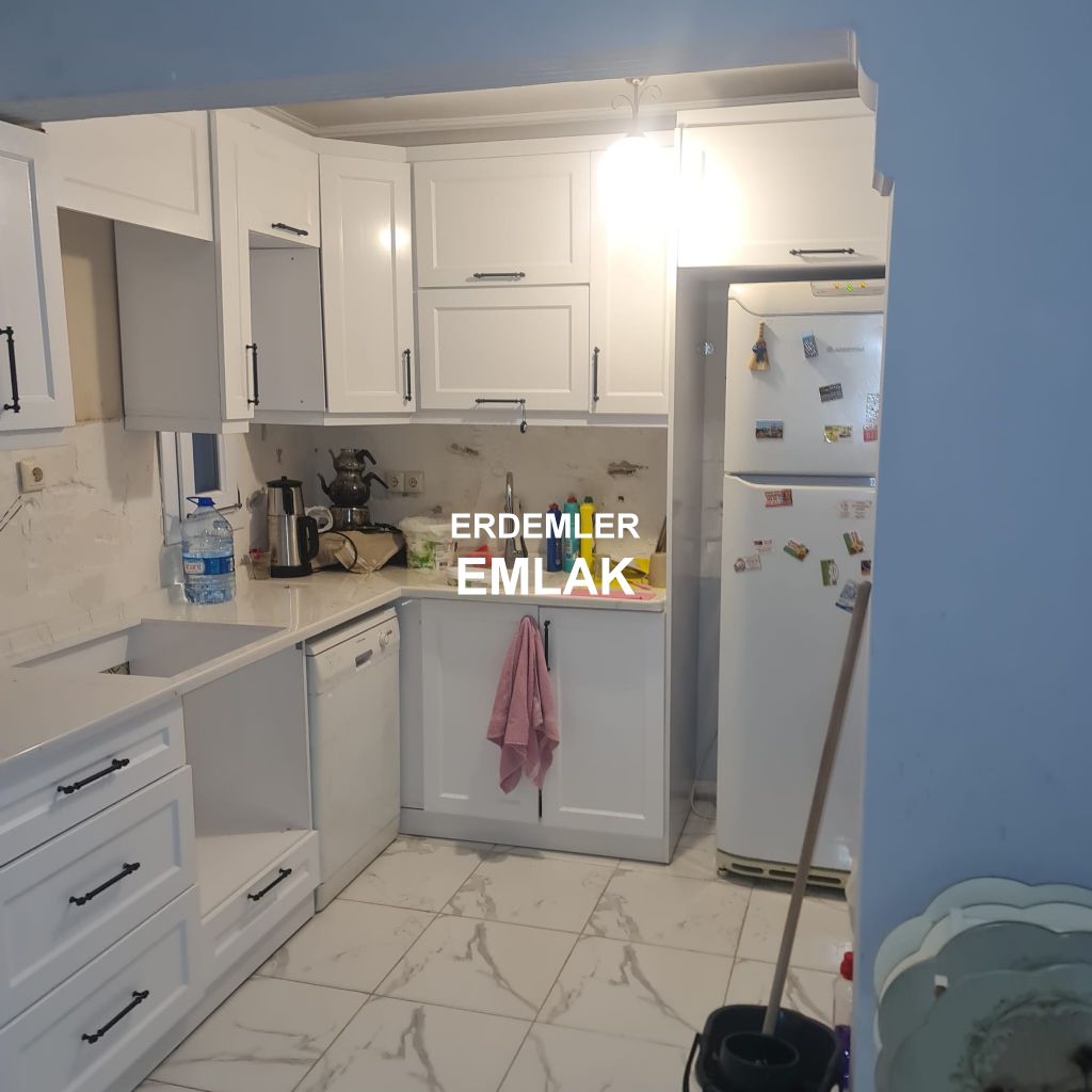 ERDEMLERDEN SARAYKENT 6 DA MUSTAKİL TRİPLEKS DAİRE