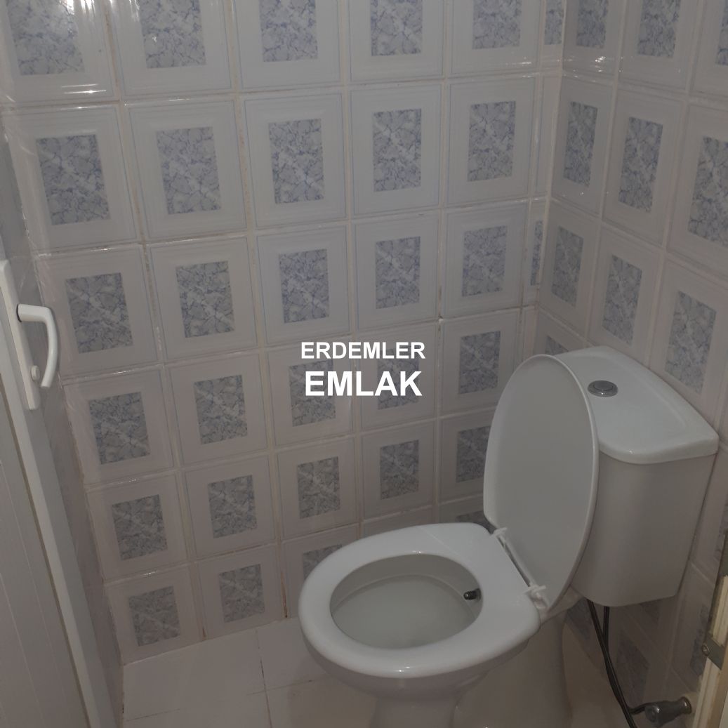 ERDEMLERDEN NALDÖKENDE YÜKSEK GİRİŞ BEKARA YADA ÖGRENCİYE DAİRE