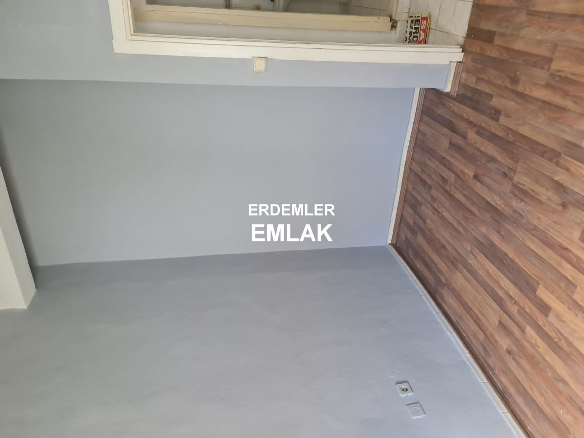 ERDEMLERDEN SARAYKENT 6 DA MUSTAKİL BAHÇELI 4 ODA 1 SALON DAİRE