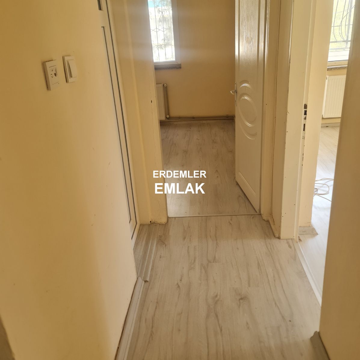 ERDEMLERDEN EVKA 3 DE GİRİŞ KAT 1 ODA 1 SALON ERDEMLERDEN EVKA 3 DE GİRİŞ KAT 1 ODA 1 SALON