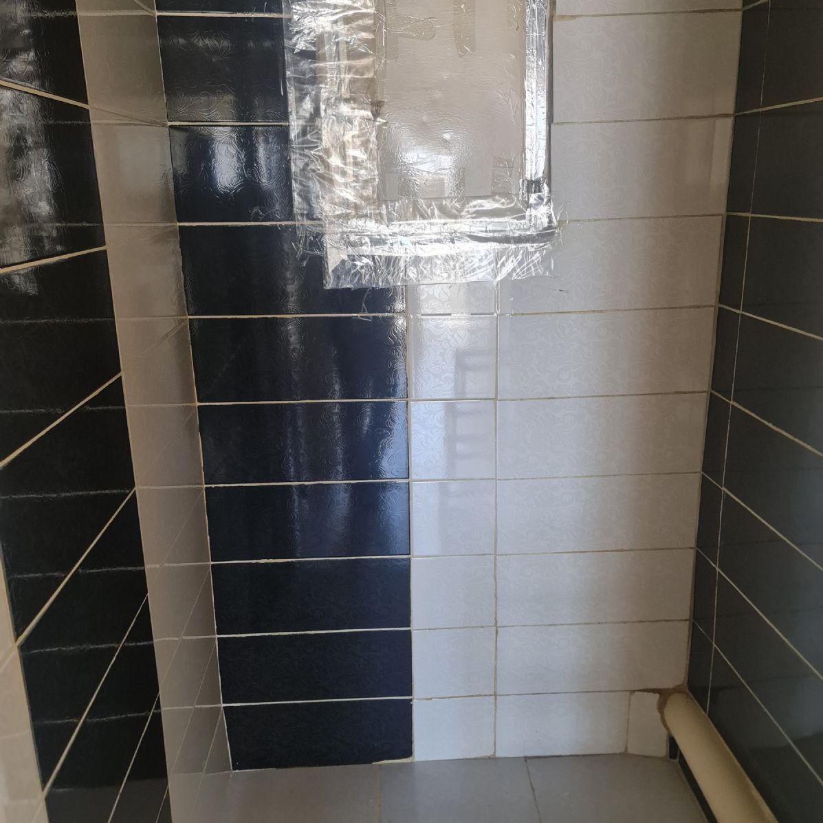 ERDEMLERDEN EVKA 3 DE GİRİŞ KAT 1 ODA 1 SALON ERDEMLERDEN EVKA 3 DE GİRİŞ KAT 1 ODA 1 SALON