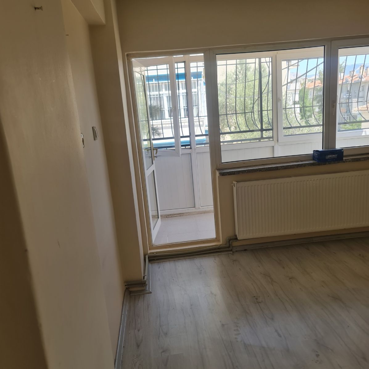 ERDEMLERDEN EVKA 3 DE GİRİŞ KAT 1 ODA 1 SALON ERDEMLERDEN EVKA 3 DE GİRİŞ KAT 1 ODA 1 SALON