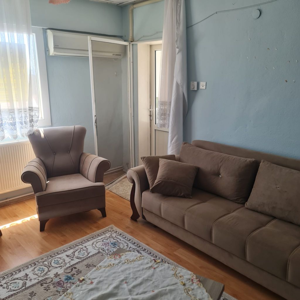 ERDEMLERDEN EVKA 3 DE FULL EŞYALI ARA KAT BAKIMLI DAİRE ERDEMLERDEN EVKA 3 DE FULL EŞYALI ARA KAT BAKIMLI DAİRE