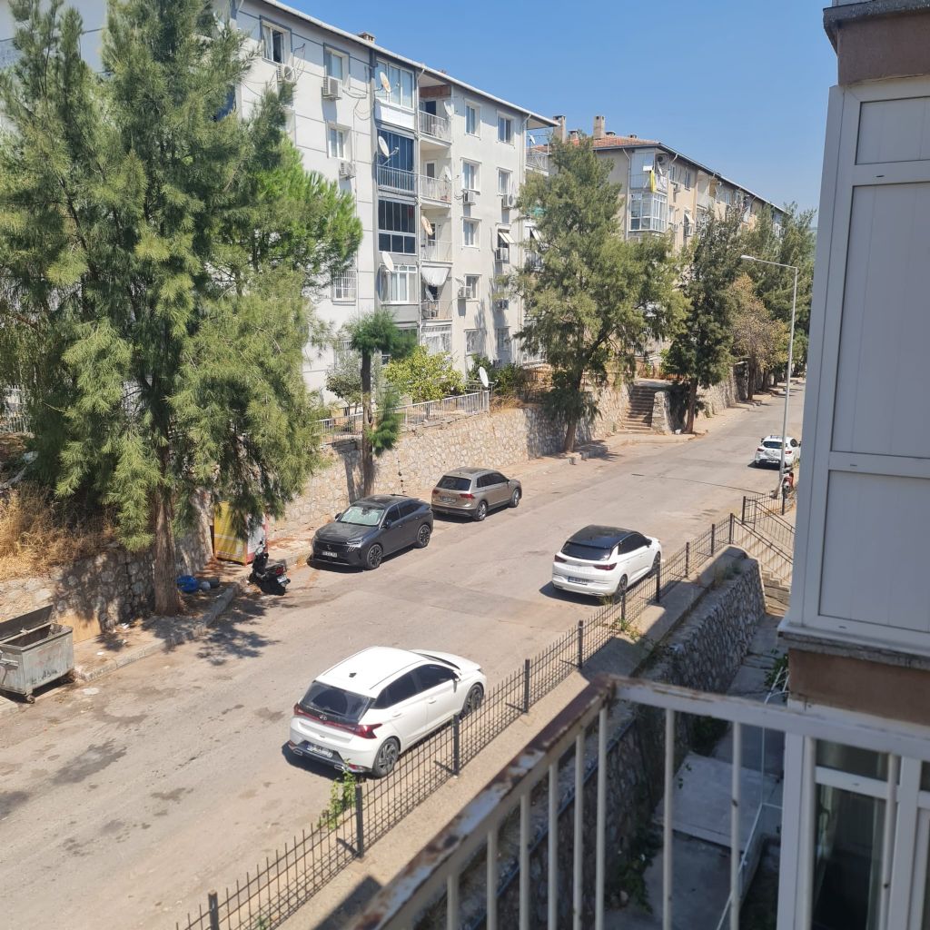 ERDEMLERDEN EVKA 3 DE FULL EŞYALI ARA KAT BAKIMLI DAİRE ERDEMLERDEN EVKA 3 DE FULL EŞYALI ARA KAT BAKIMLI DAİRE