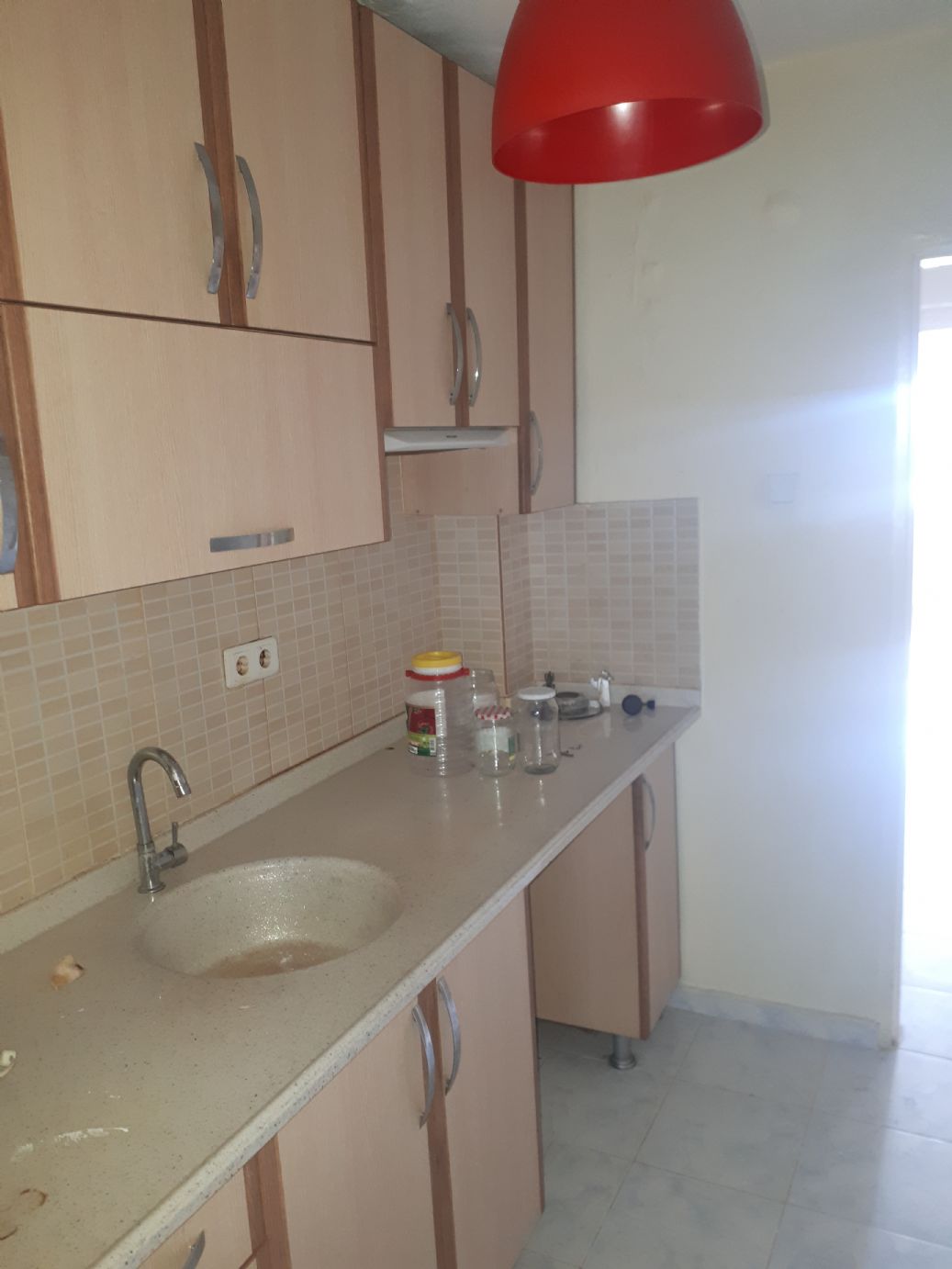 ERDEMLERDEN EVKA 3 MERKEZİNDE MANZARALI BAKIMLI PANJURLU DAİRE