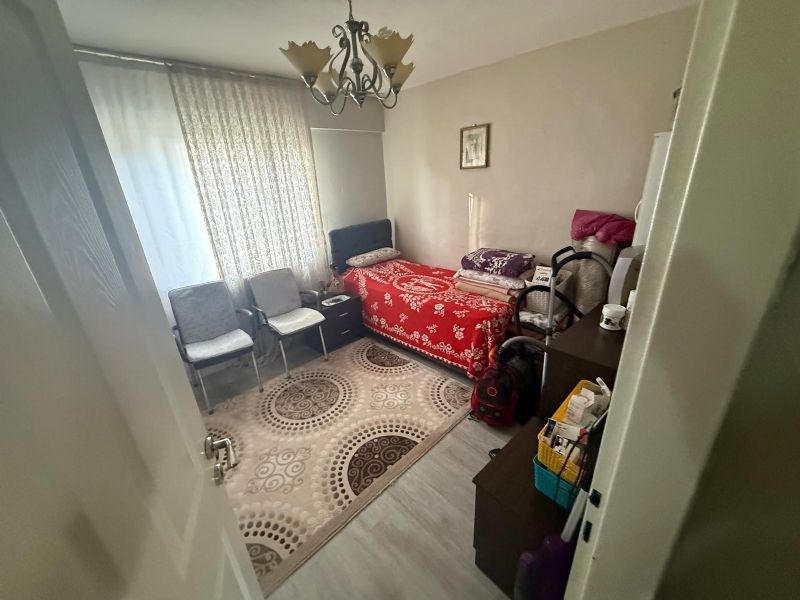 ERDEMLERDEN EVKA 3 MERKEZİNDE YÜKSEK GİRİŞ DAİRE