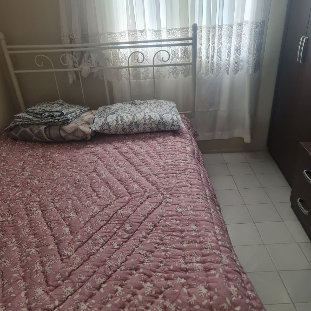 ERDEMLERDEN EVKA 3 DE FULL EŞYALI ARA KAT BAKIMLI MANZARALI 3+1DAİRE