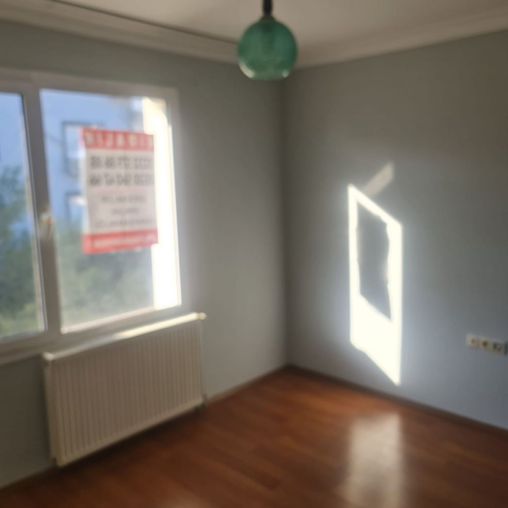 ERDEMLERDEN EVKA 3 DE SATILIK DAİRE MANZARALI BAKIMLI