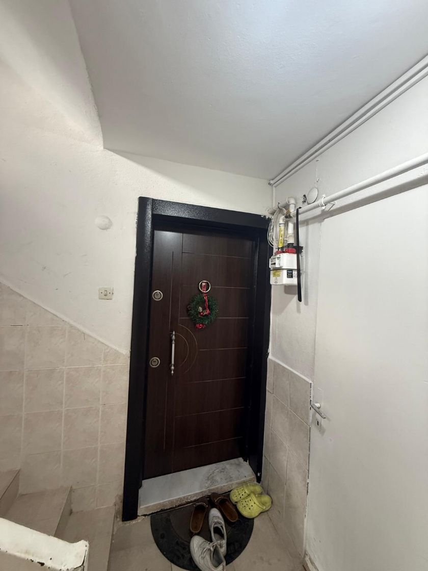 ERDEMLERDEN EVKA 3 MERKEZİNDE YÜKSEK GİRİŞ DAİRE