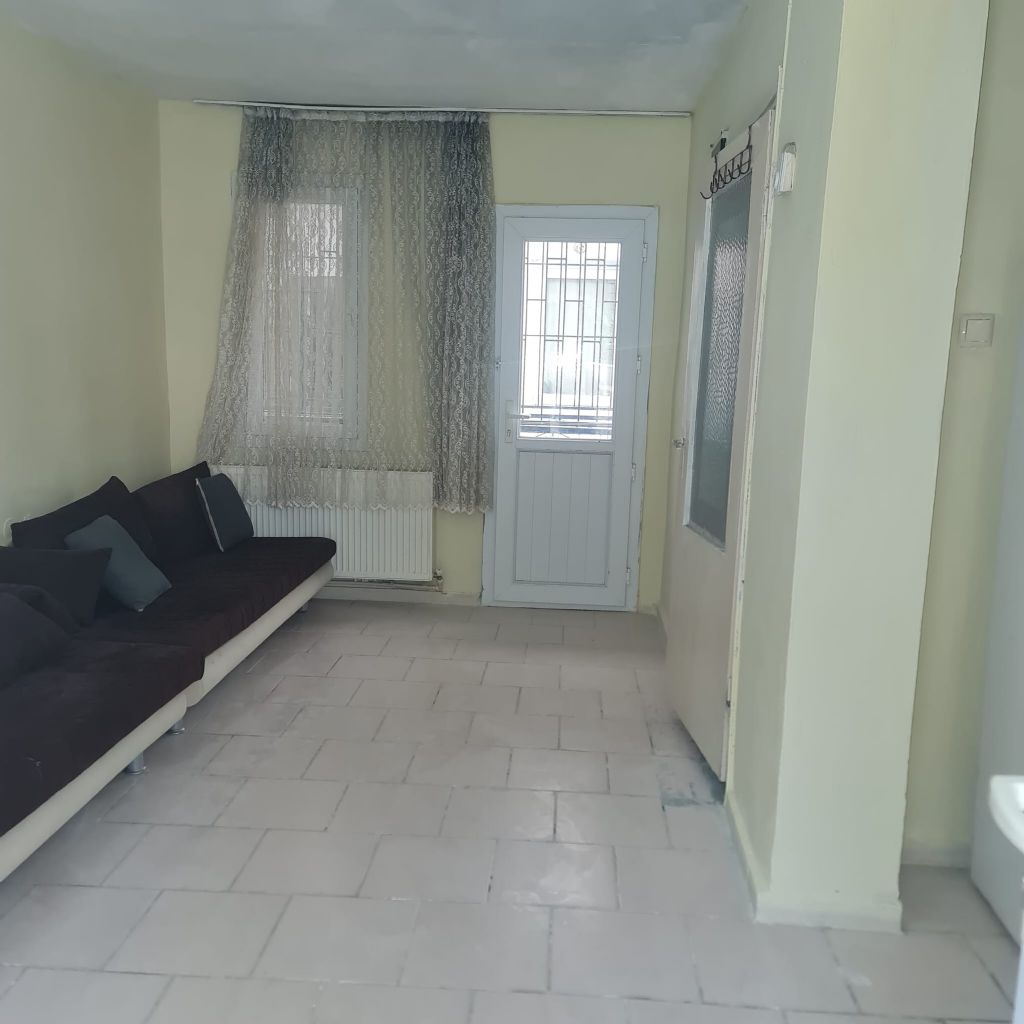 ERDEMLERDEN SARAYKENT 6 DA MUSTAKİL BAHÇELI 4 ODA 1 SALON DAİRE