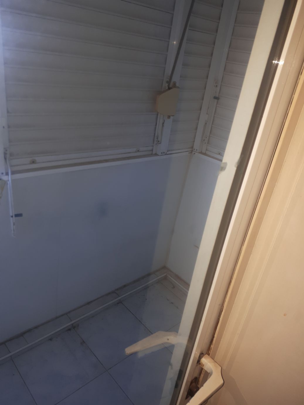 ERDEMLERDEN EVKA 3 MERKEZİNDE MANZARALI BAKIMLI PANJURLU DAİRE