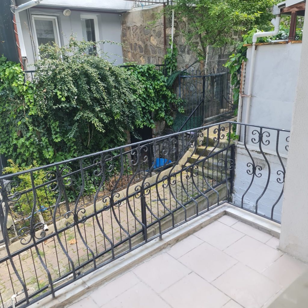 ERDEMLERDEN SARAYKENT 6 DA MUSTAKİL BAHÇELI 4 ODA 1 SALON DAİRE
