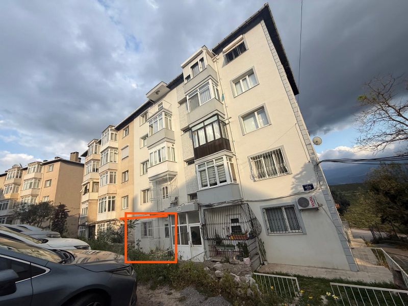 ERDEMLERDEN EVKA 3 MERKEZİNDE YÜKSEK GİRİŞ DAİRE