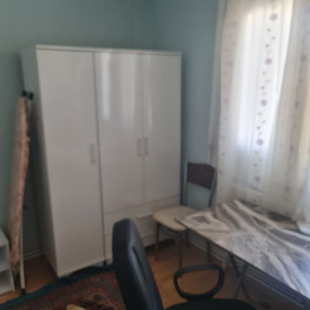 ERDEMLERDEN EVKA 3 DE FULL EŞYALI ARA KAT BAKIMLI DAİRE ERDEMLERDEN EVKA 3 DE FULL EŞYALI ARA KAT BAKIMLI DAİRE