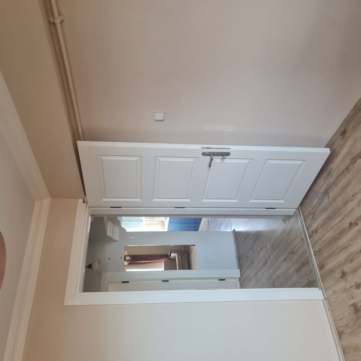 ERDEMLERDEN EVKA 3 DE MANZARALI BAKIMLI DOGALGAZLI 2+1