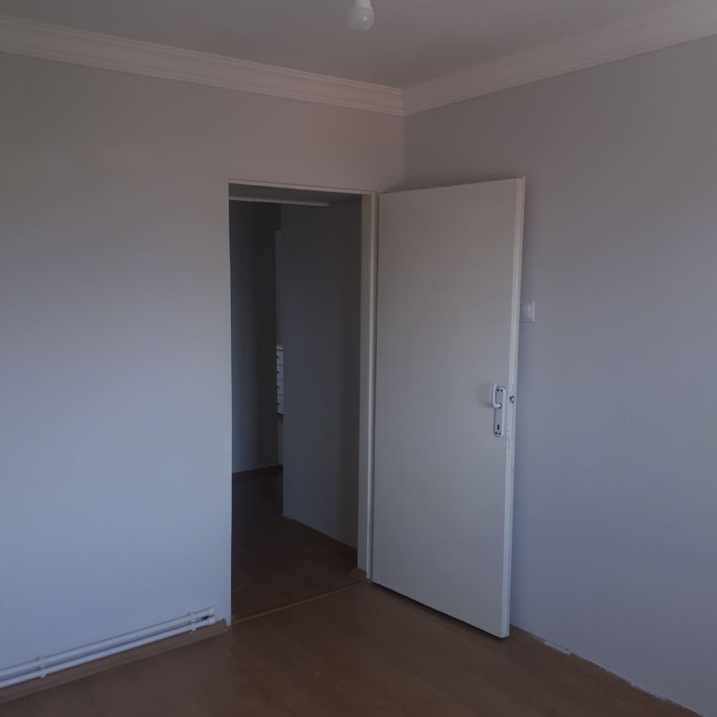 ERDEMLERDEN EVKA 3 DE MANZARLI BAKIMLI DOGALGAZLI