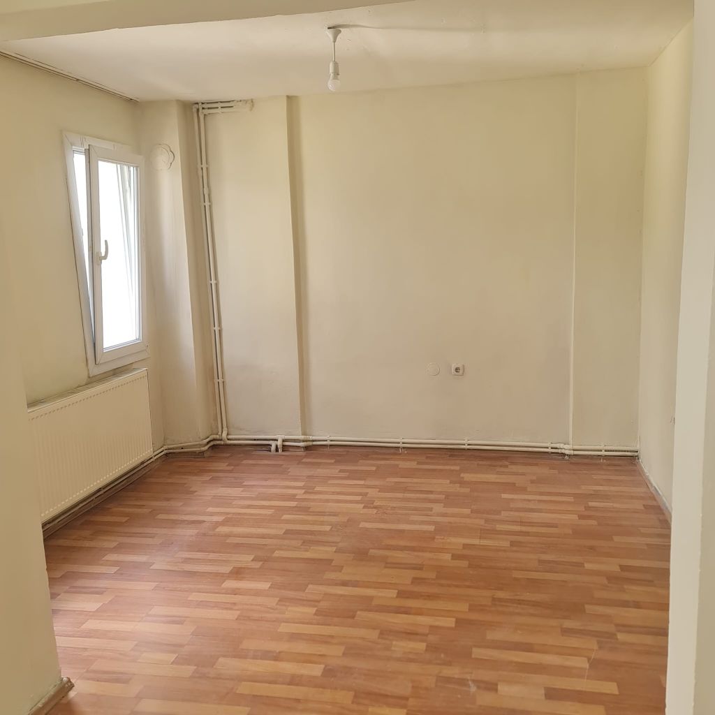 ERDEMLERDEN SARAYKENT 6 DA MUSTAKİL BAHÇELI 4 ODA 1 SALON DAİRE