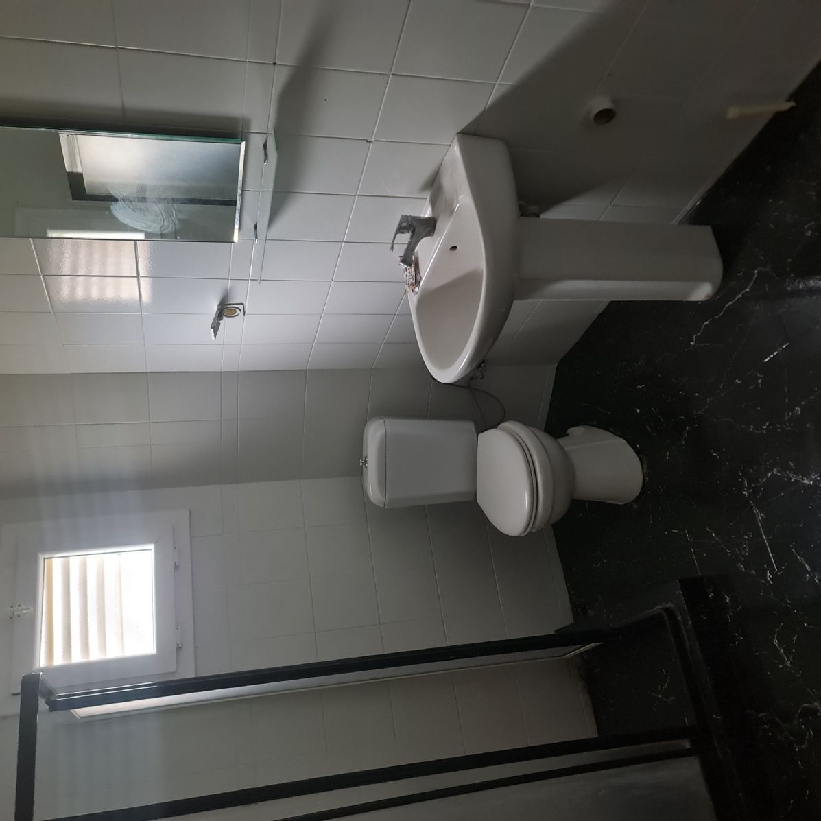 ERDEMLERDEN EVKA 3 MERKEZİNDE MANZARALI BAKIMLI ARA KAT DAİRE